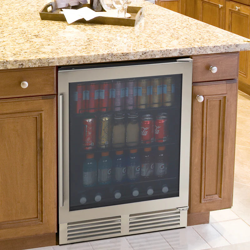 Avanti DESIGNER Series Beverage Center, 126 Can Capacity