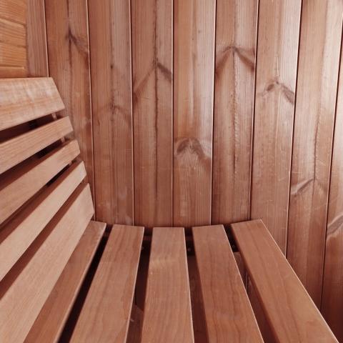 SaunaLife ERGO-Series Model E7 | 4-Person Outdoor Barrel Sauna | 81" Diameter | 6'5" Standing Height | Curved Thermo-Aspen Benches | 1.65" Thermo-Spruce Staves | Dual Floor Drains | 1-Day Assembly