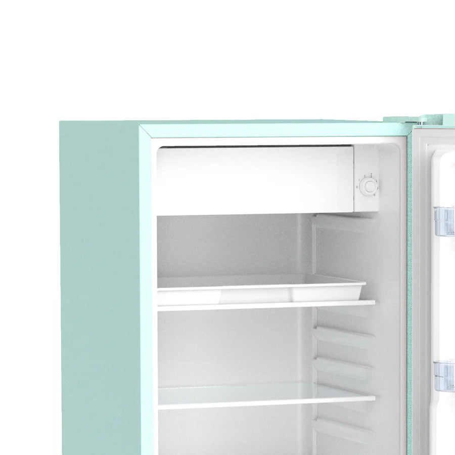 Avanti 3.0 Cu. Ft. Retro Compact Refrigerator (1 Door)