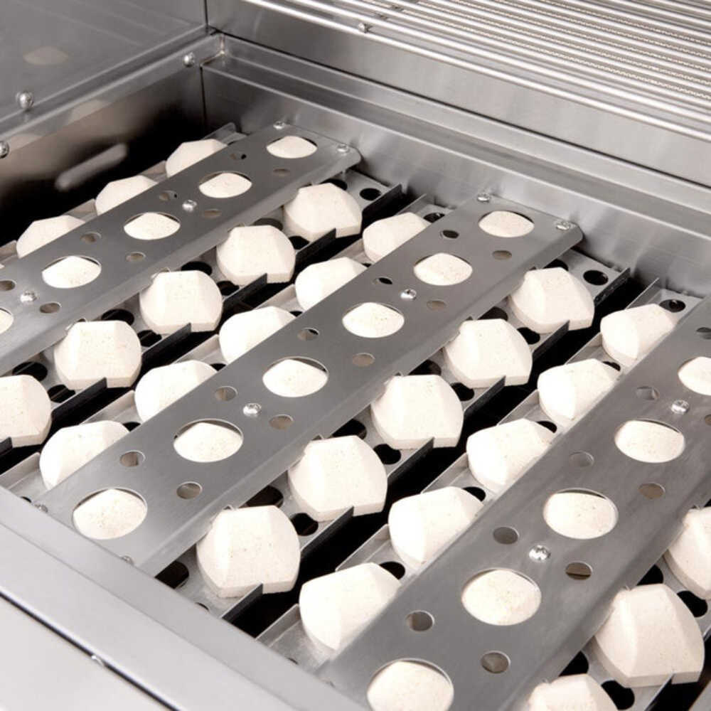 Summerset Sizzler Built-In Propane Gas Grill [SIZ26/32/38] (SAK71502)