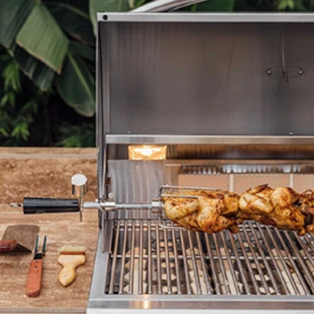 Summerset Sizzler Pro Premium Outdoor Built-In Gas Grill [SIZPRO] (SAK56324)