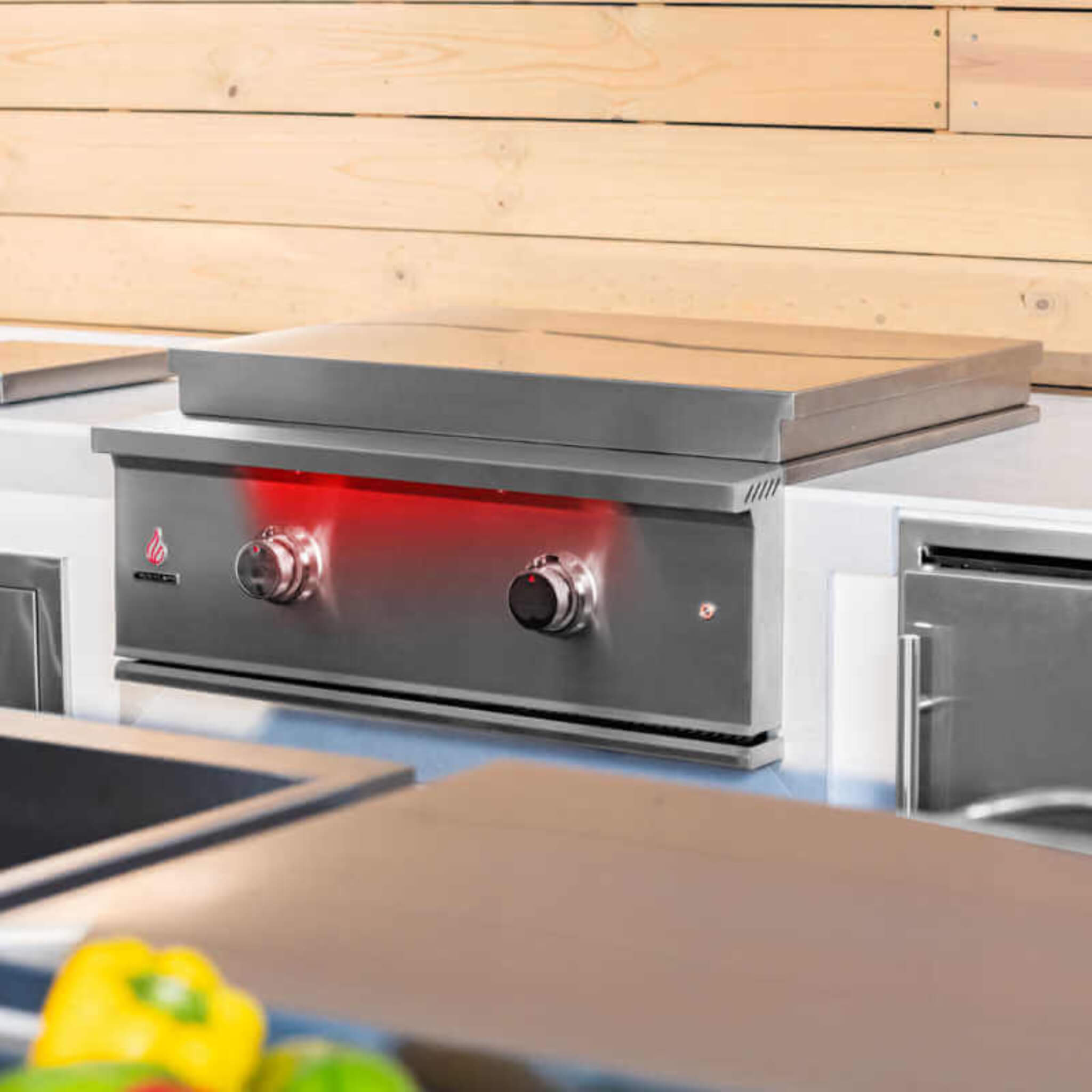 TrueFlame 30" Premium Built-In Stainless Gas Griddle Grill [TFG30] (SAK85362)