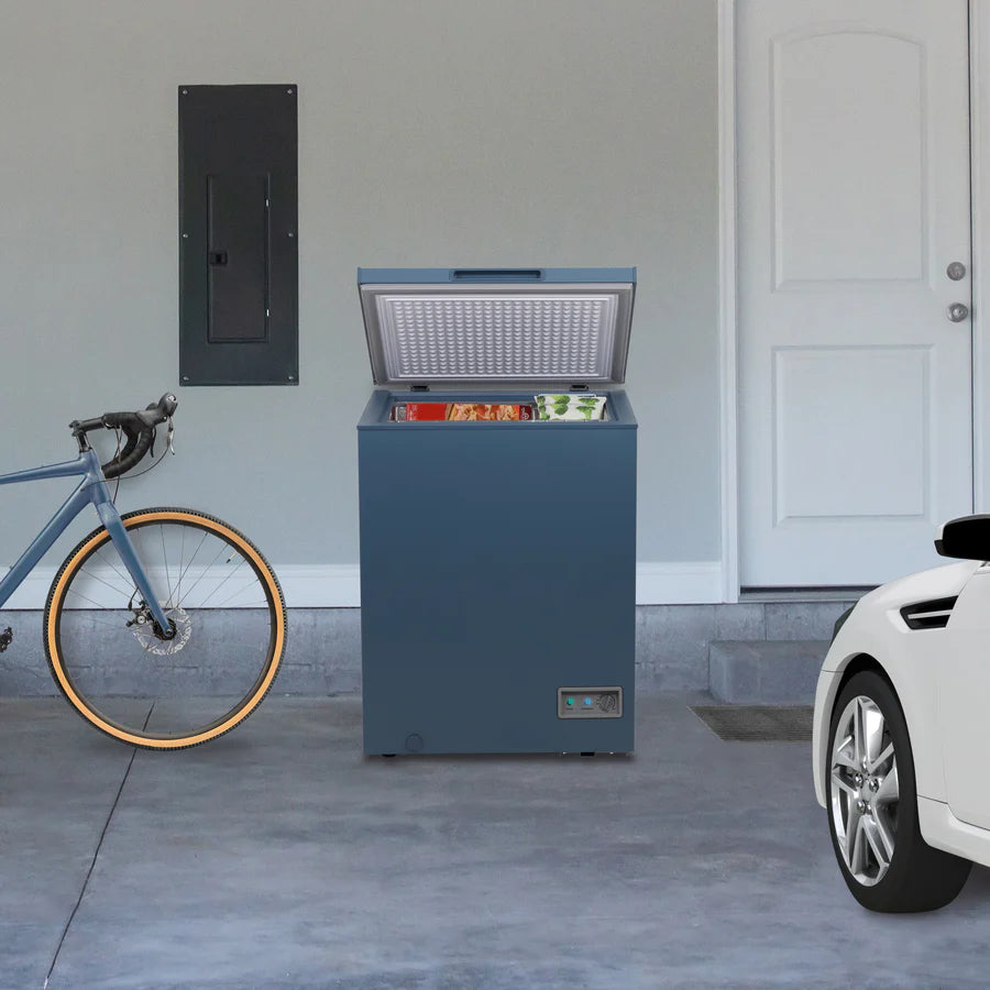 Avanti Garage Ready Chest Freezer